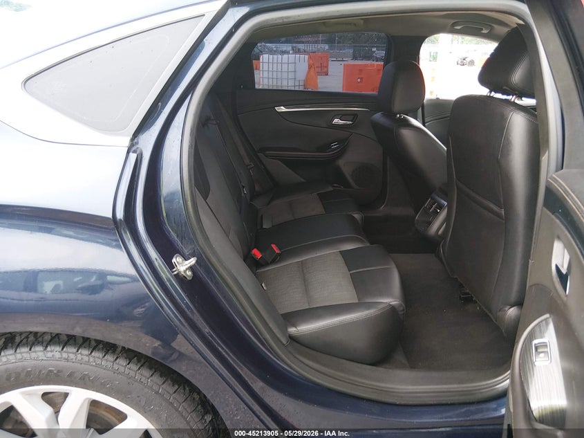 2019 CHEVROLET IMPALA auction photo 8