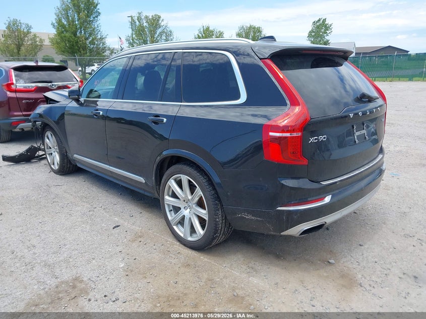 2018 VOLVO XC90 auction photo 3