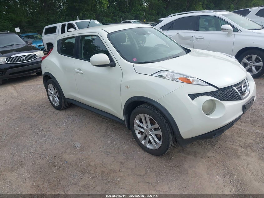 2011 NISSAN JUKE S