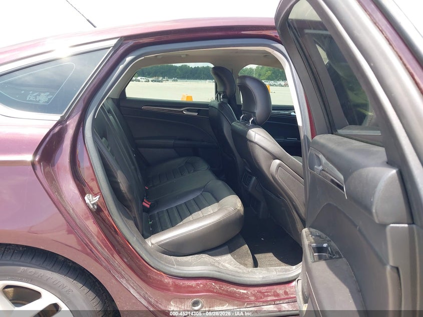 2013 FORD FUSION auction photo 8