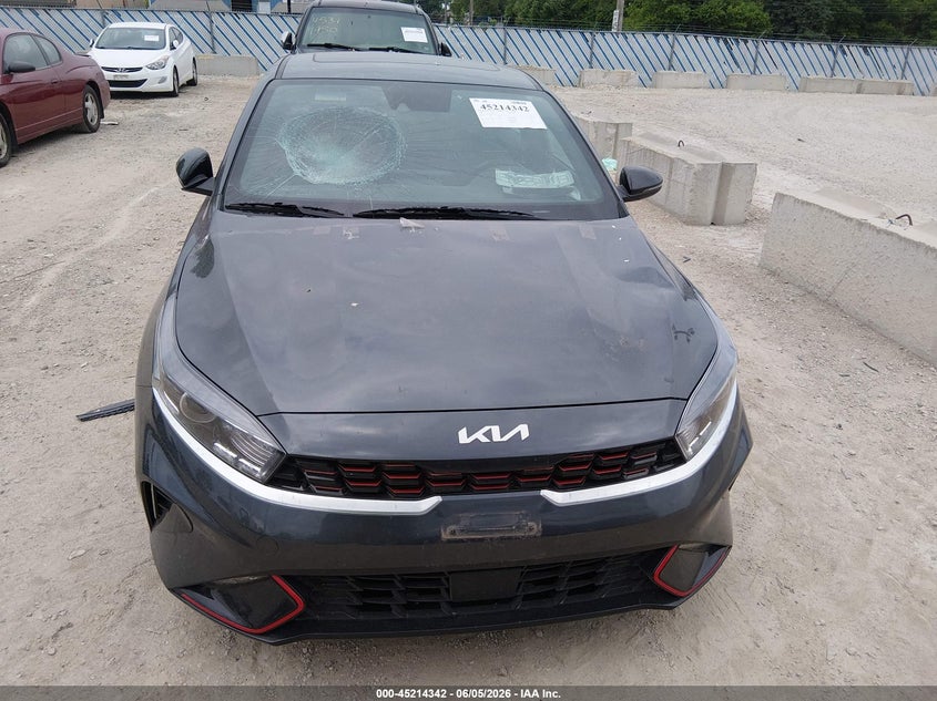 VIN 3KPF54AD7RE833030 2024 KIA FORTE GT-LINE