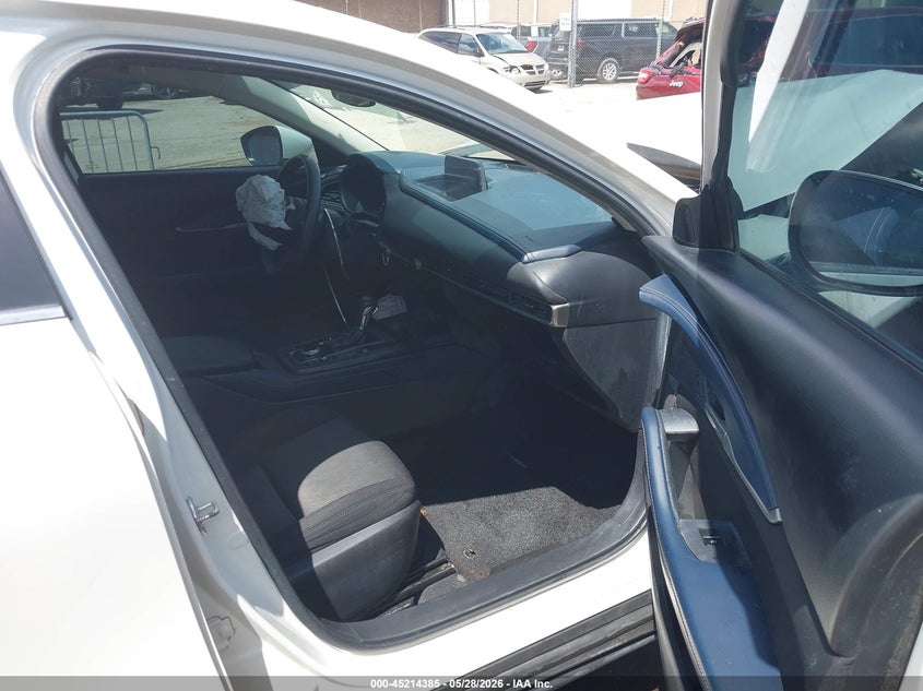 MAZDA CX-30 2020 VIN 3MVDMABL3LM128591