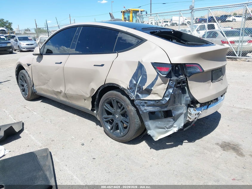 Vin: 7saygded1sf243289, lot: 45712183, tesla model y long range dual motor rear-wheel drive 20253