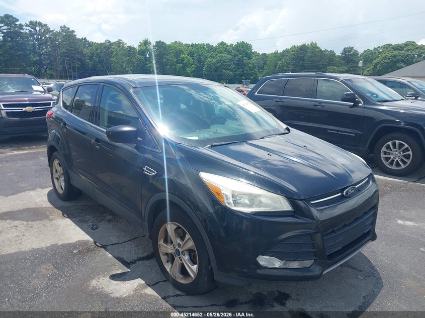 2015 FORD ESCAPE SE