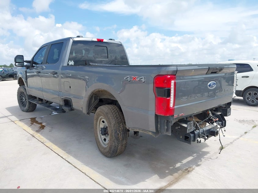 2025 FORD F-350 — zdjęcie 3