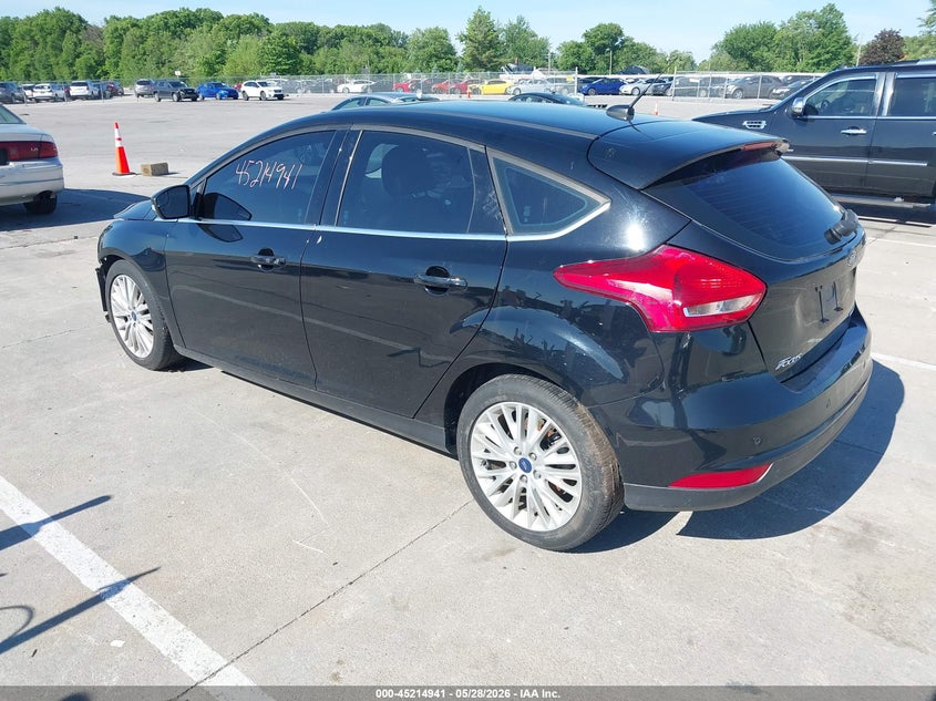 Vin: 1fadp3n26jl314251, lot: 45712696, ford focus titanium 20183