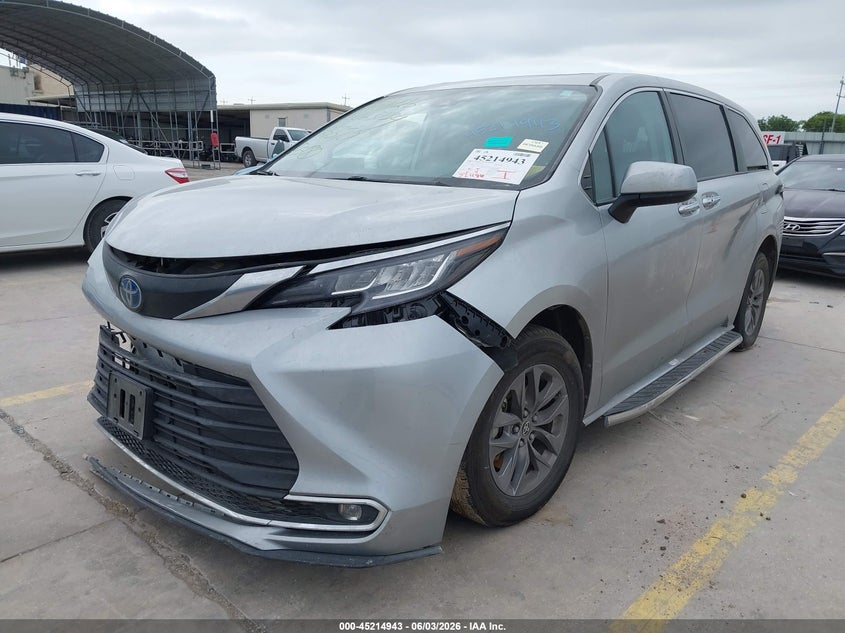 Vin: 5tdyrkec1ns125570, lot: 45712698, toyota sienna xle 20222