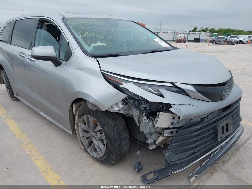 2022 Toyota Sienna Xle VIN: 5TDYRKEC1NS125570 Lot: 45214943