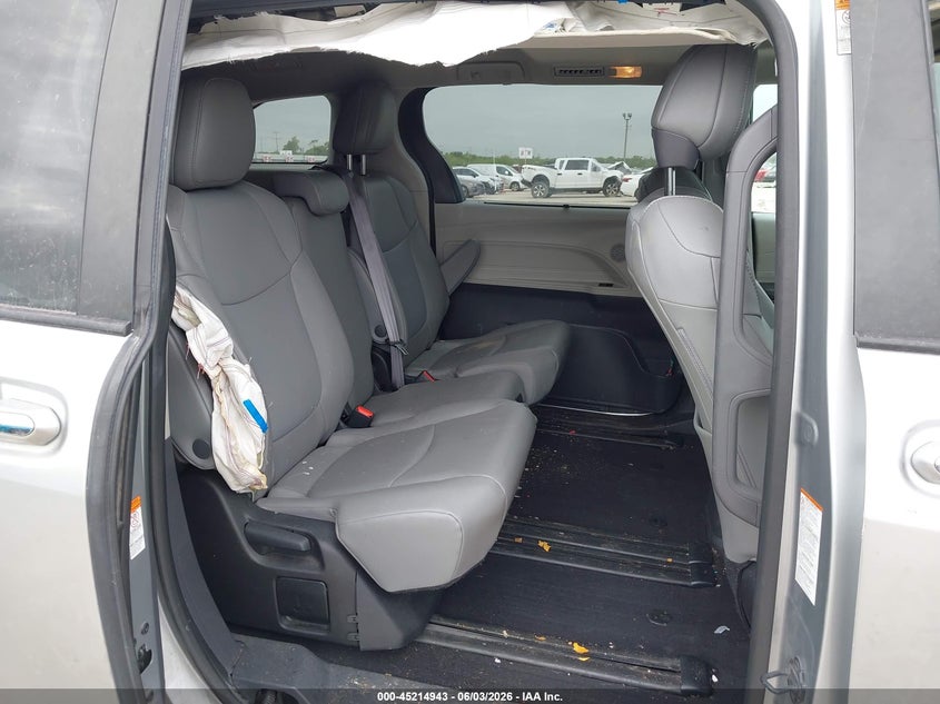 2022 Toyota Sienna Xle VIN: 5TDYRKEC1NS125570 Lot: 45214943