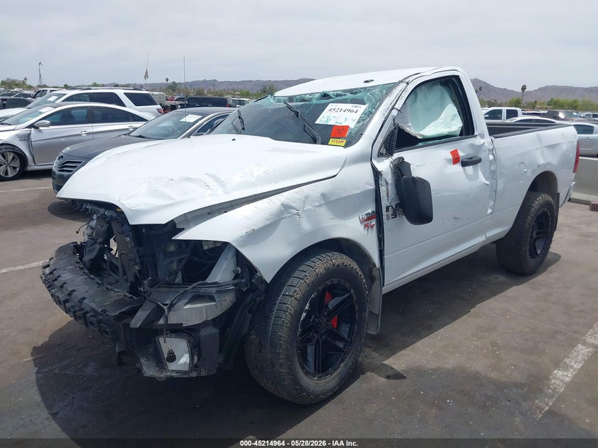 Vin: 3c6jr7at4dg531741, lot: 45712719, ram 1500 express 20132