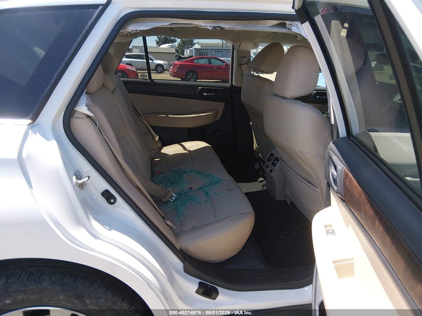 2017 SUBARU OUTBACK auction photo 8