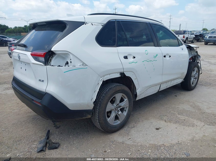 AtlanticExpress - Toyota RAV4