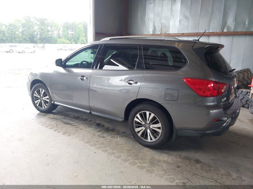 AtlanticExpress - Nissan Pathfinder