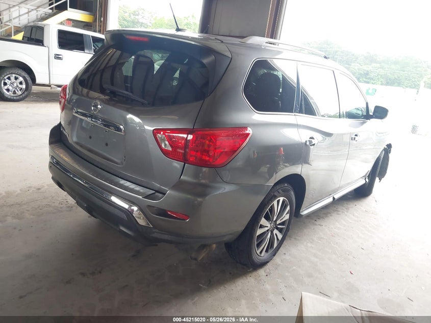 AtlanticExpress - Nissan Pathfinder