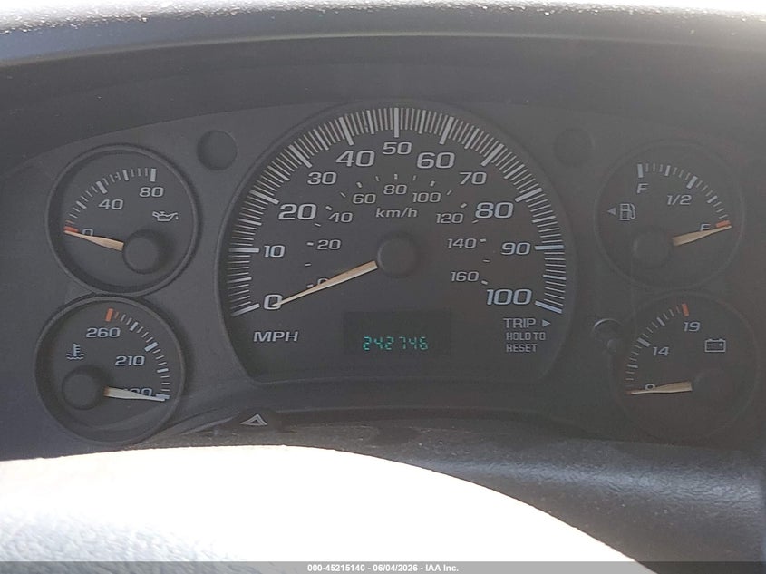 2005 Chevrolet Express VIN: 1GCGG25V451137454 Lot: 45215140