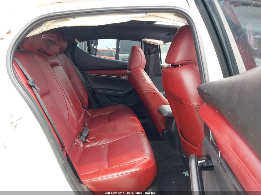 VIN: JM1BPAML7M1402628 2021 MAZDA MAZDA3 PREMIUM