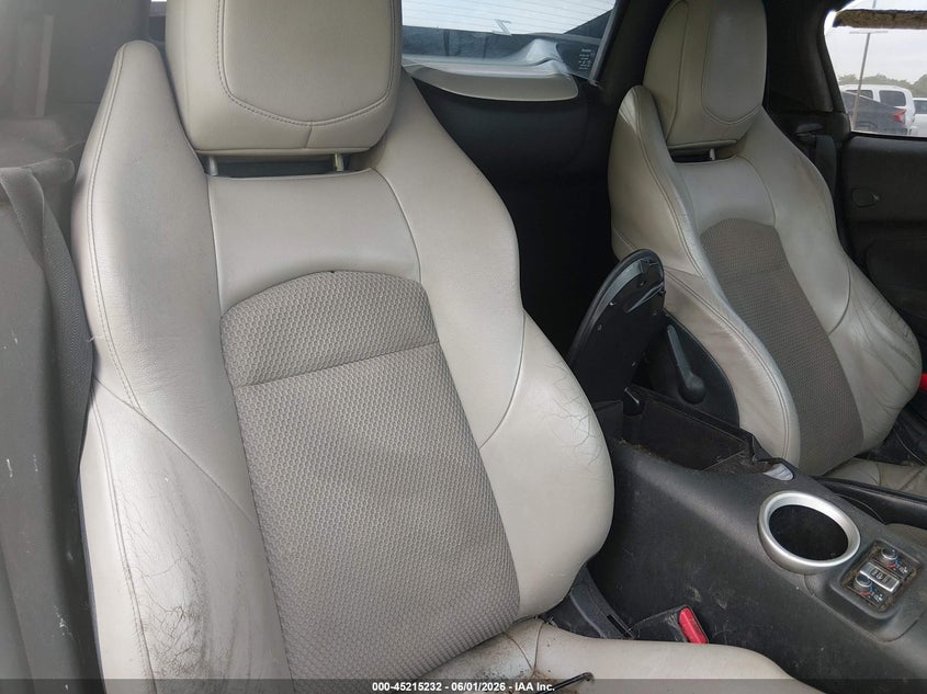 2010 NISSAN 370Z auction photo 8