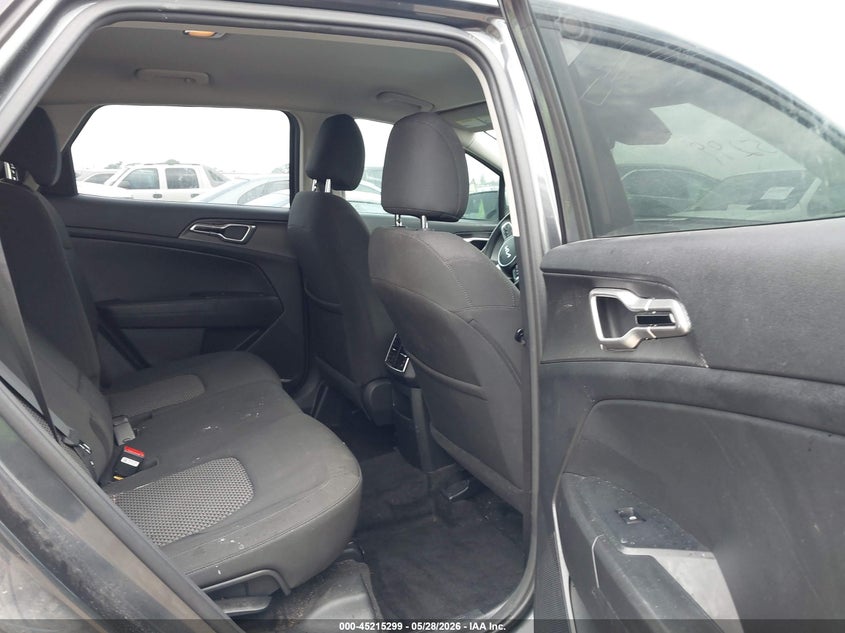 2024 KIA SPORTAGE auction photo 8