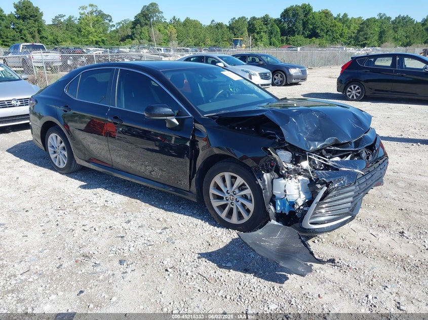 Vin: 4t1t11ak0nu638549, lot: 45713088, toyota camry se/se nightshade edition 2022 img_1