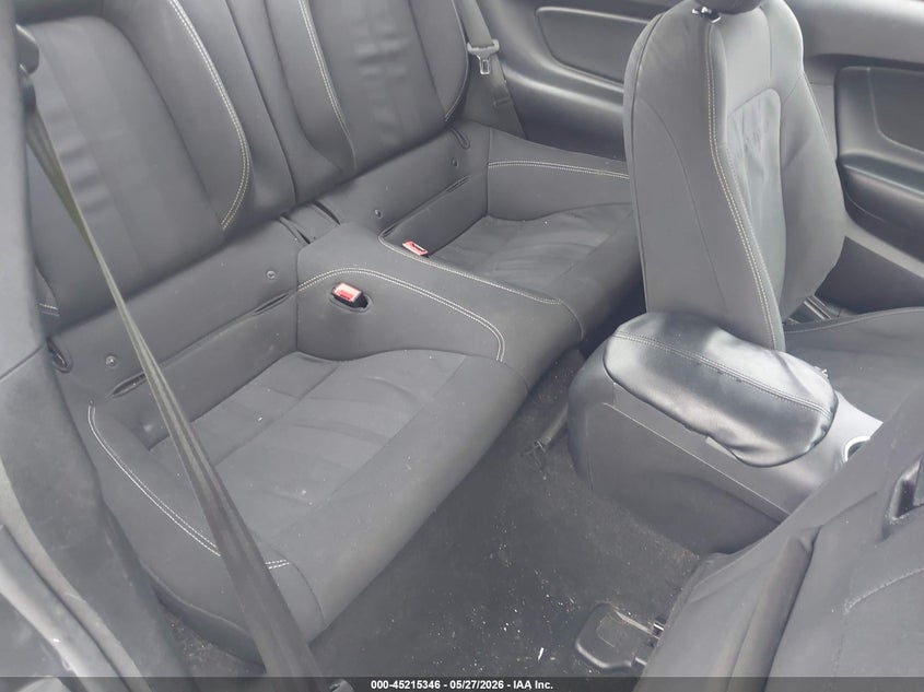 2019 FORD MUSTANG auction photo 8
