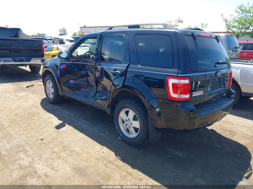 Vin: 1fmcu9d74ckb34026, lot: 45713121, ford escape xlt 20123