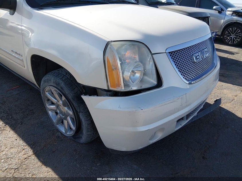 2009 GMC YUKON XL 1500 auction photo 6
