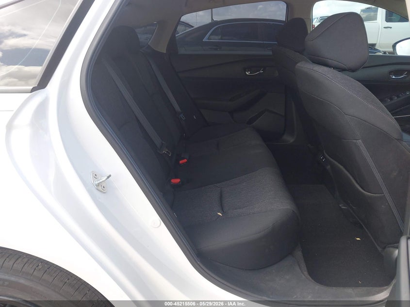 2025 HONDA ACCORD LX — Photo 8