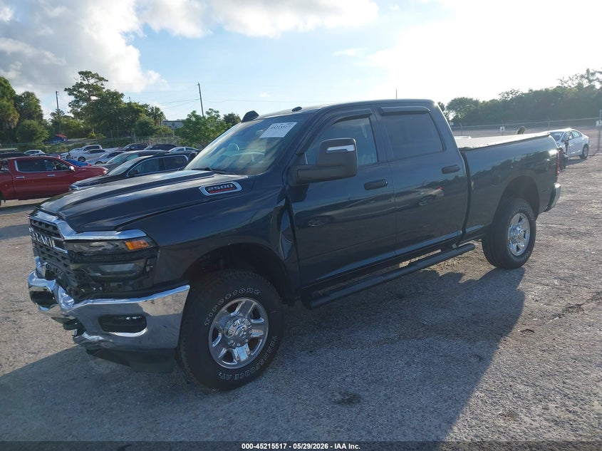 Vin: 3c6ur5cj7tg257172, lot: 45713272, ram 2500 tradesman  4x4 6'4 box 20262