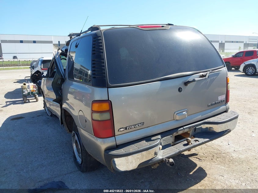 2000 CHEVROLET TAHOE auction photo 3
