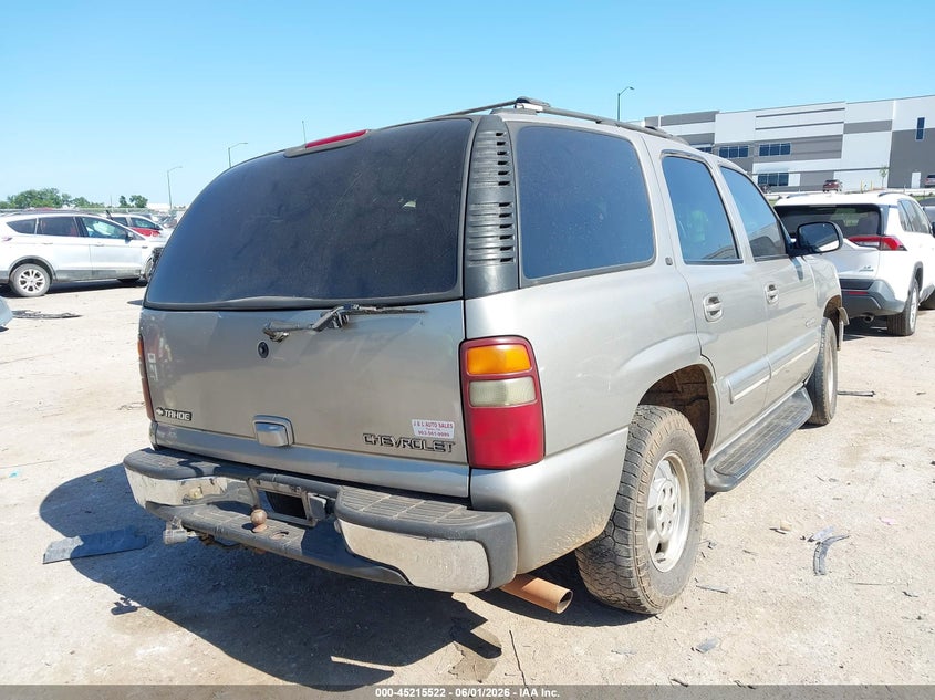 2000 CHEVROLET TAHOE auction photo 4