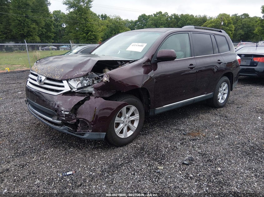 Vin: 5tdzk3ehxbs035646, lot: 45713355, toyota highlander base v6 20112