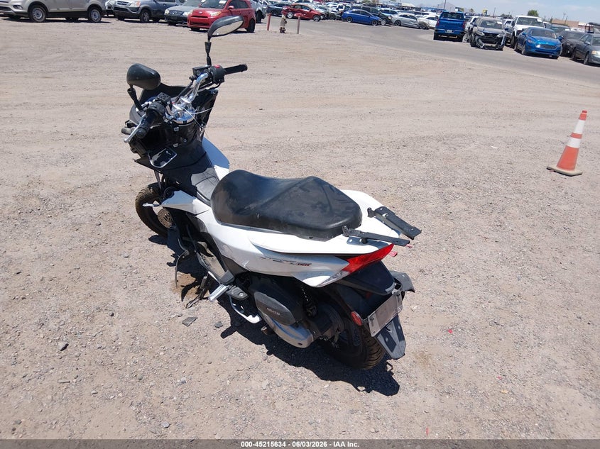 2017 HONDA PCX auction photo 3