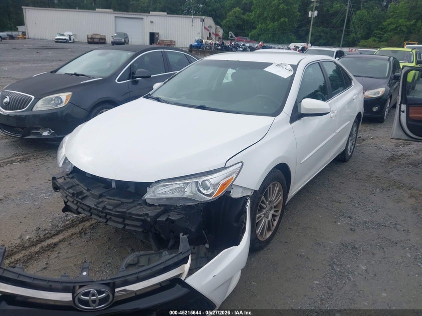 2015 TOYOTA CAMRY auction photo 2