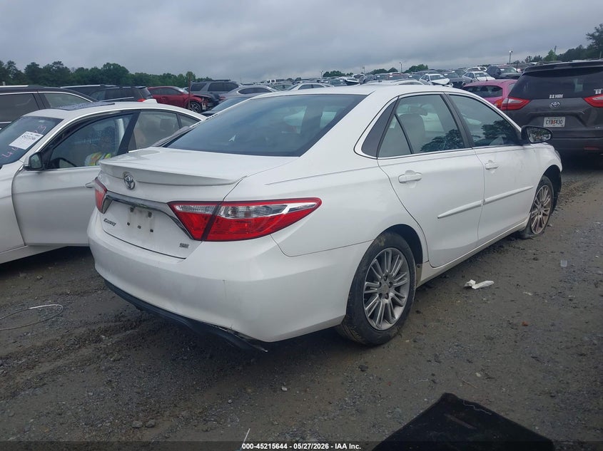 2015 TOYOTA CAMRY auction photo 4