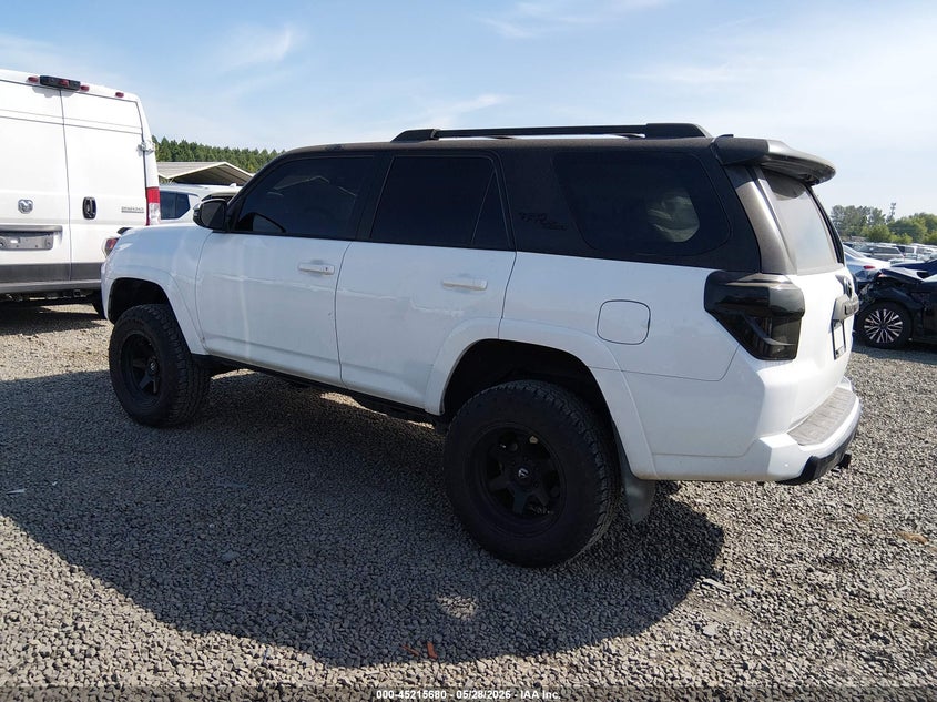 Vin: jteru5jr0m5894981, lot: 45713435, toyota 4runner trd off road premium 20213