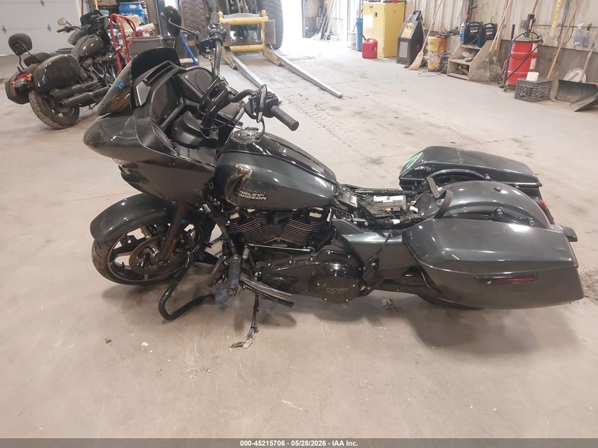 2025 Harley-Davidson Fltrx VIN: 1HD1KH717SB616599 Lot: 45215706