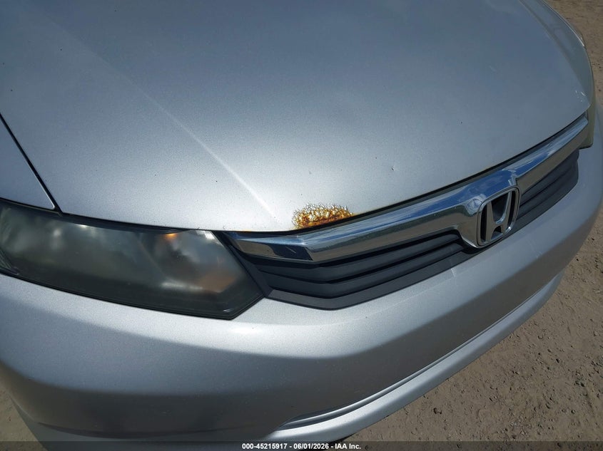 19XFB2F56CE380931 2012 Honda Civic 1.8 Lx Silver