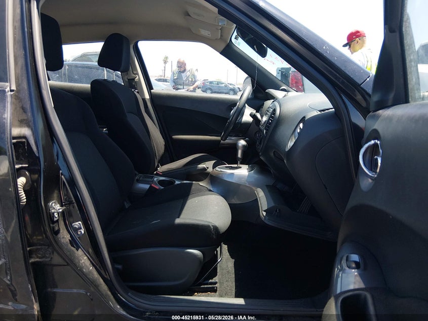 NISSAN JUKE 2011 VIN JN8AF5MV9BT025121