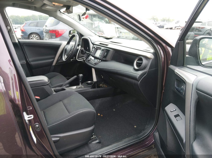 2016 TOYOTA RAV4 auction photo 5