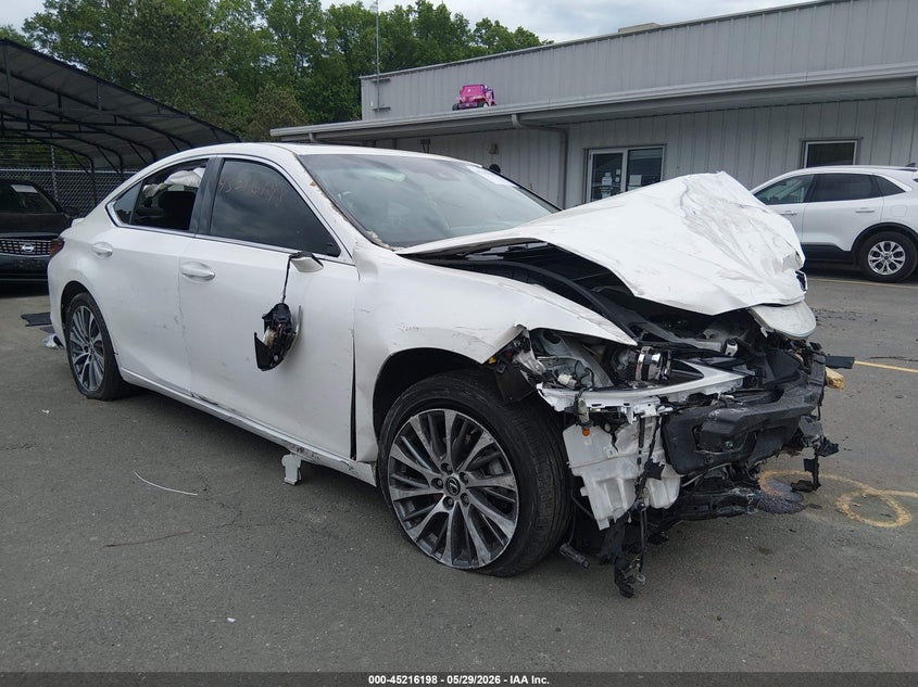 2021 LEXUS ES 250 auction photo 1