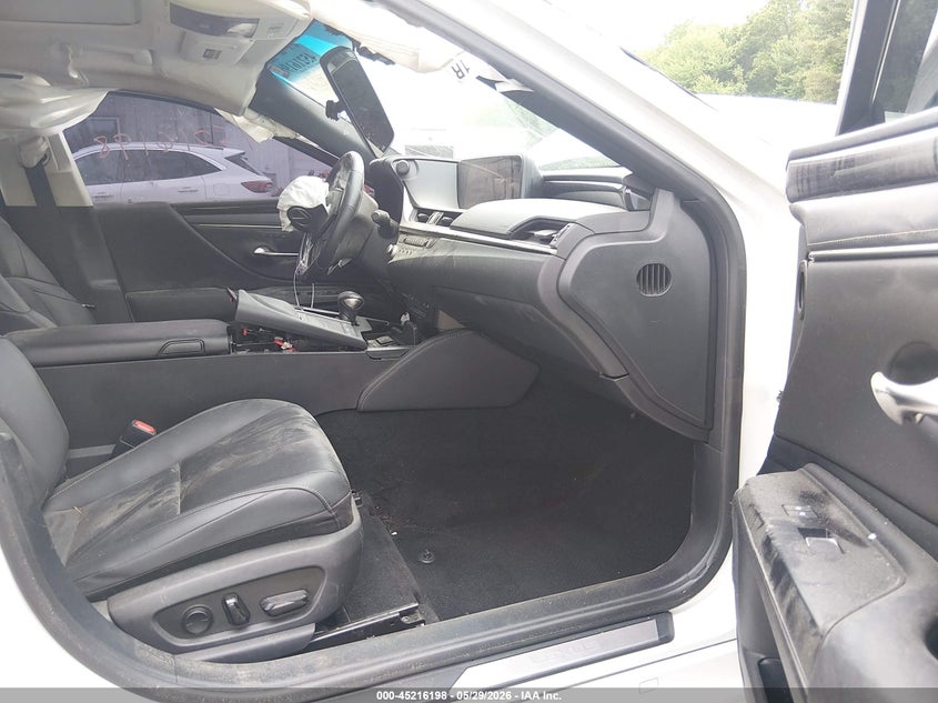 2021 LEXUS ES 250 auction photo 5
