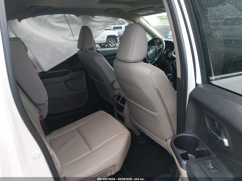2019 Honda Ridgeline Rtl-E VIN: 5FPYK3F72KB012925 Lot: 45216254