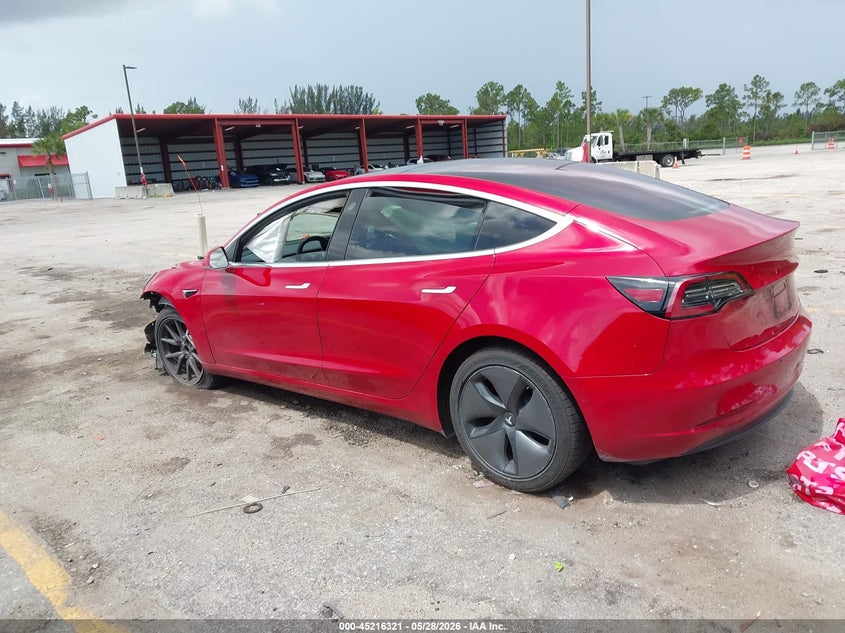 Vin: 5yj3e1ea8jf016777, lot: 45714076, tesla model 3 long range/mid range 20183