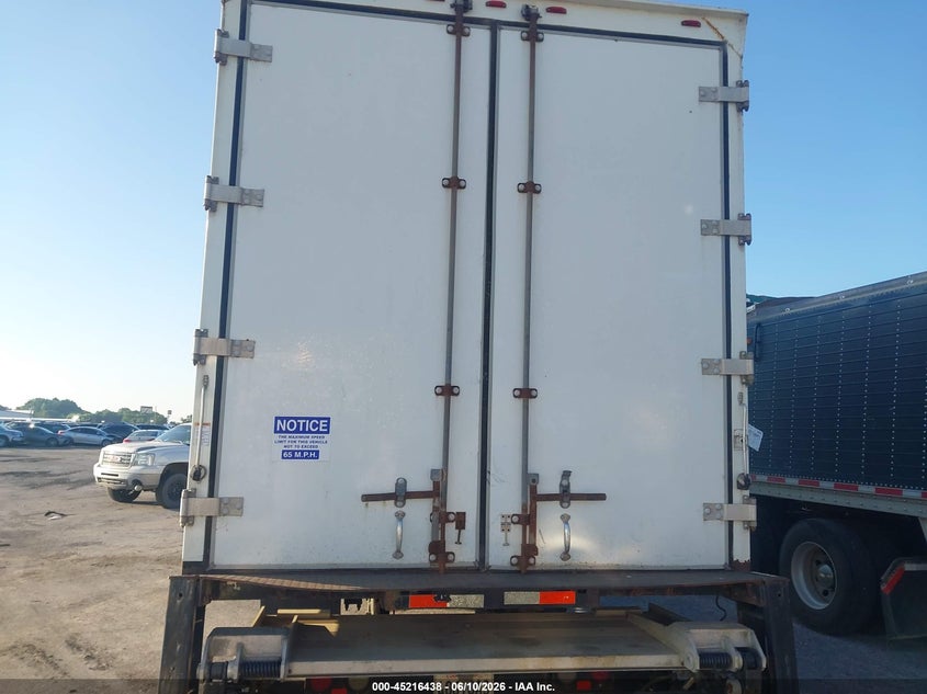 2013 FREIGHTLINER M2 auction photo 8