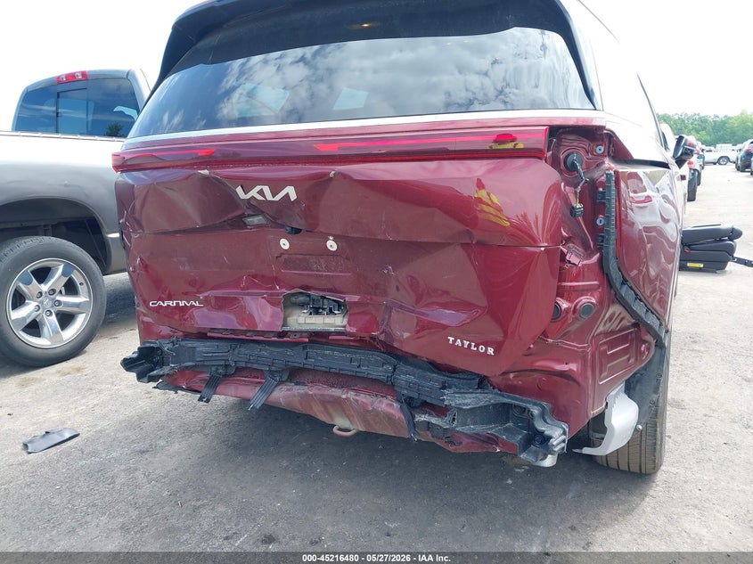 2026 KIA CARNIVAL MPV auction photo 6