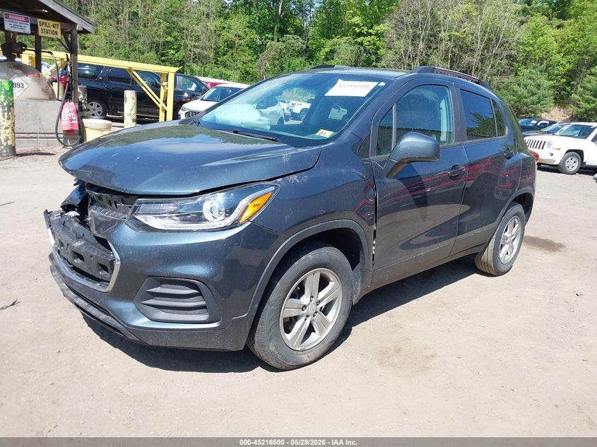 Vin: kl7cjpsm6nb559256, lot: 45714255, chevrolet trax awd lt 20222