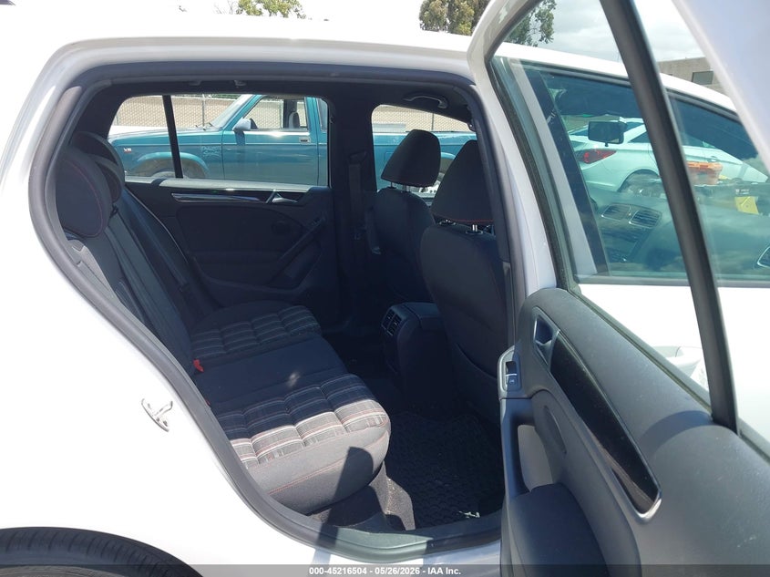2013 Volkswagen Gti 4-Door VIN: WVWHD7AJ7DW122347 Lot: 45216504