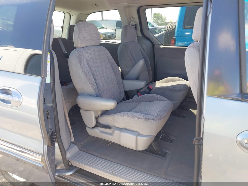 2000 Ford Windstar Se VIN: 2FMZA5241YBA15310 Lot: 45216518