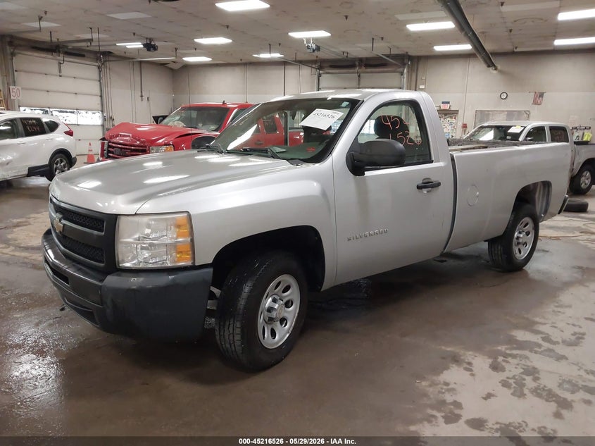 2010 CHEVROLET SILVERADO 1500 — zdjęcie 2