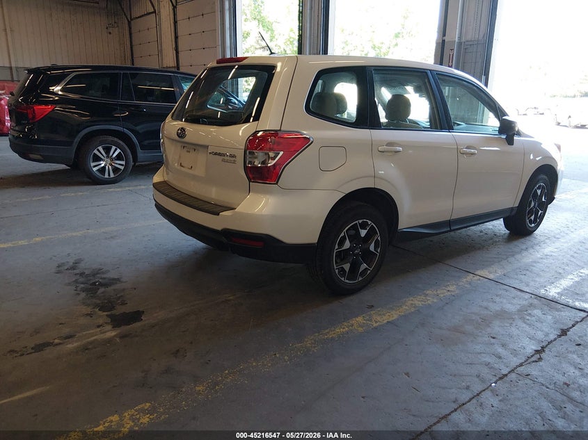 Vin: jf2sjaac0eh428066, lot: 45714302, subaru forester 2.5i 20144